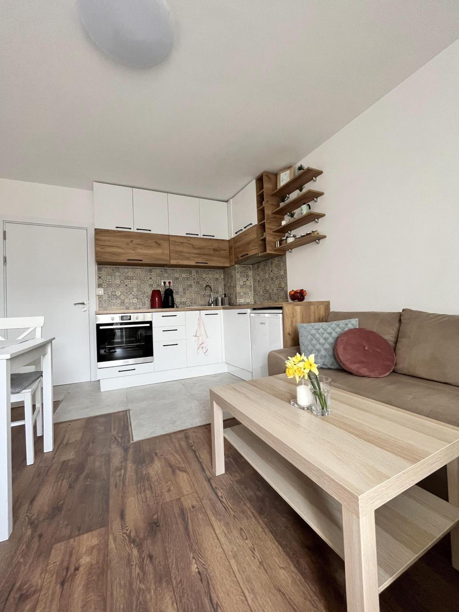 Central Cosy, Fully Renovated 2Bd Near The Cathedral Βάρνα Εξωτερικό φωτογραφία