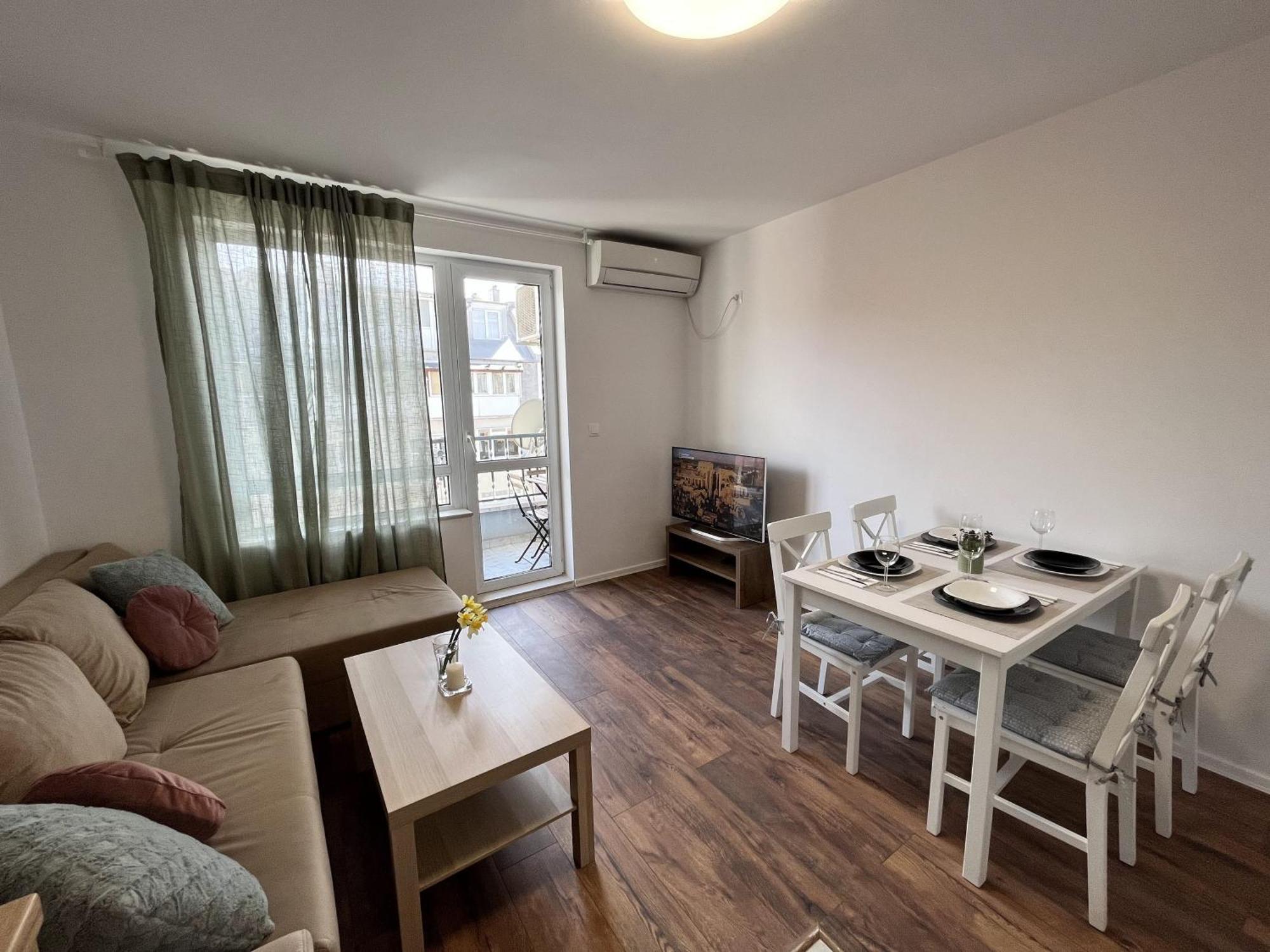 Central Cosy, Fully Renovated 2Bd Near The Cathedral Βάρνα Εξωτερικό φωτογραφία